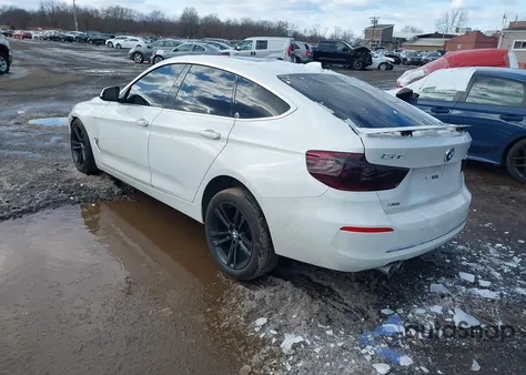 2018 BMW 330I Gran Turismo xDrive z USA, uszkodzony, nr VIN WBA8Z9C5XJB220043